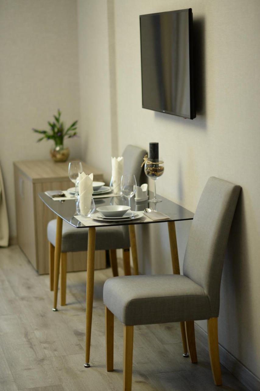 Apart Hotel Lake Apartments Київ Екстер'єр фото