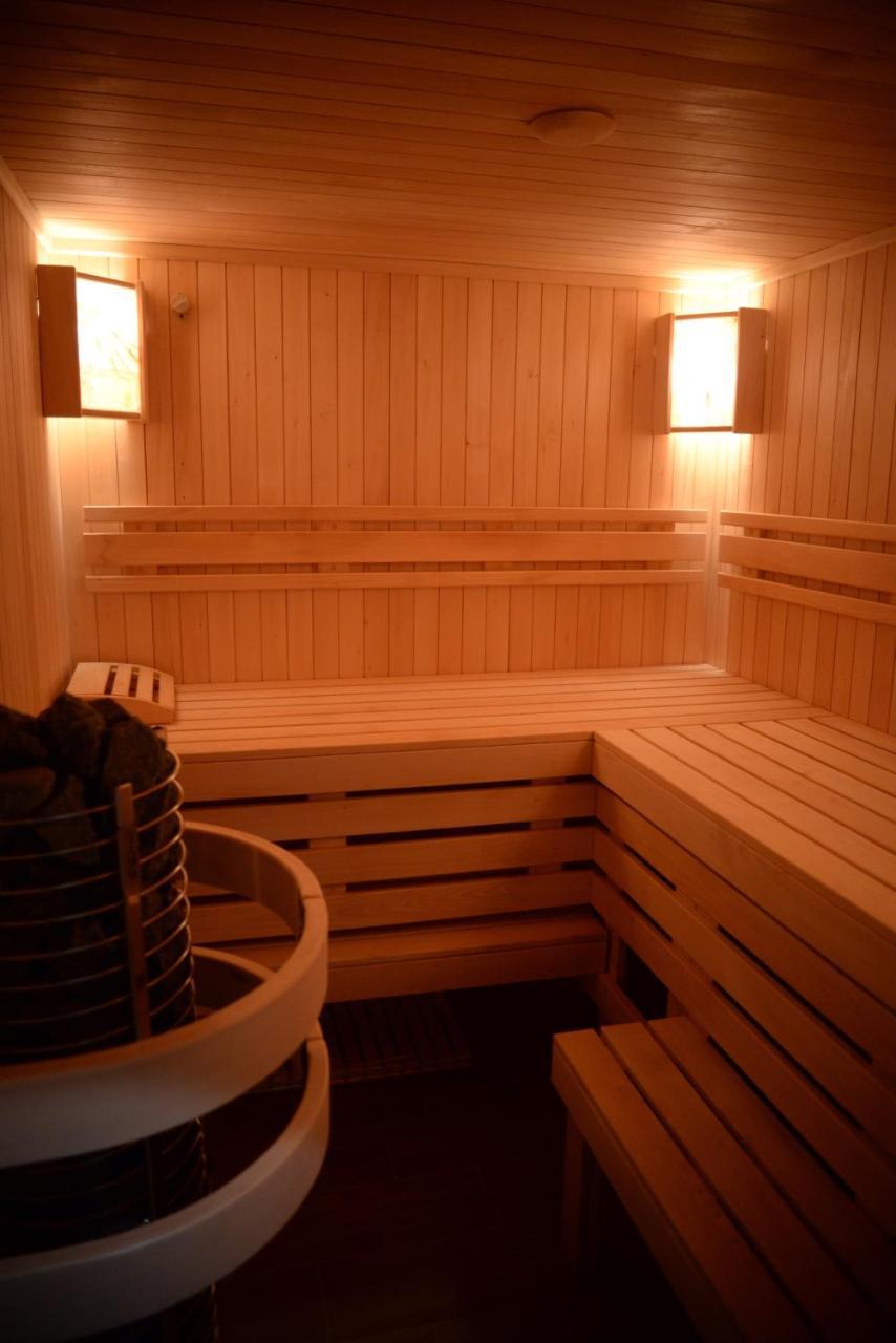 Apart Hotel Lake Apartments Київ Екстер'єр фото