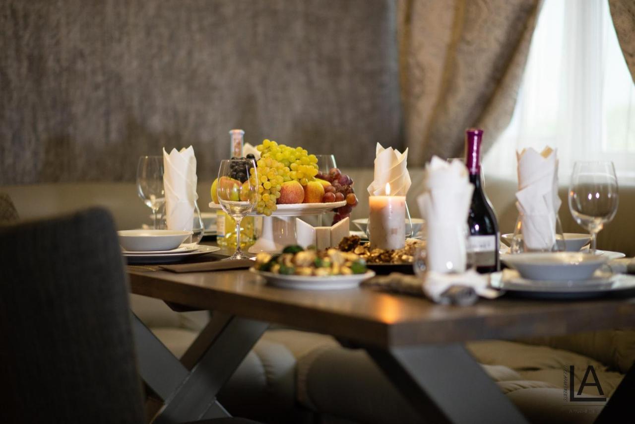 Apart Hotel Lake Apartments Київ Екстер'єр фото